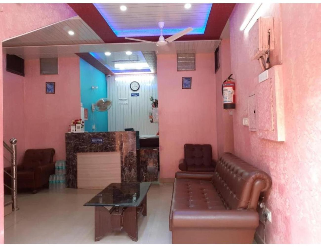 Hotel City Lodge , Chandīgarh Exteriör bild