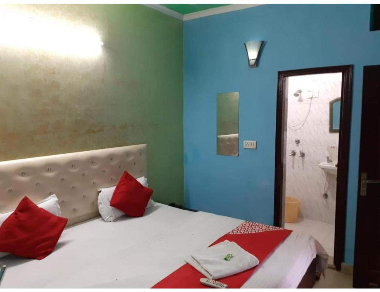 Hotel City Lodge , Chandīgarh Exteriör bild