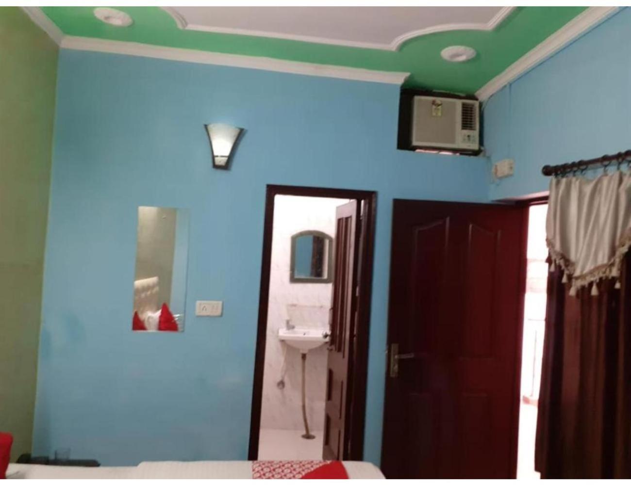 Hotel City Lodge , Chandīgarh Exteriör bild